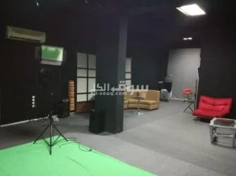 مكان تجاري