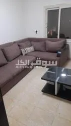 انتريه ٢ كنبه و٢ كرسى وركنه بحاله ممتازه - 3