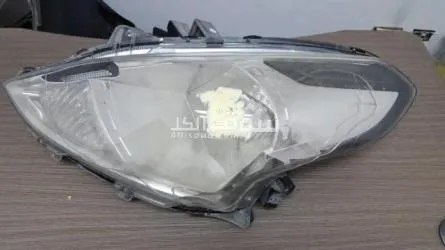 كشاف امامى نيسان صنى 2018 مستعمل للبيع السعر 300 جنيه للتواصل ع رقم 01001716157