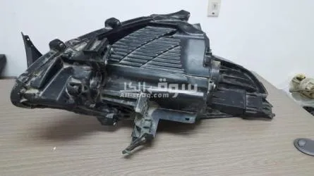 كشاف امامى نيسان صنى 2018 مستعمل للبيع السعر 300 جنيه للتواصل ع رقم 01001716157 - 2