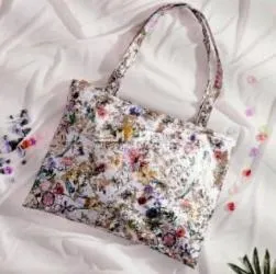 شنطة حريمى - رقه وجمال مقاس 33CM * 43CM - 2