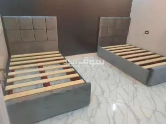 السراير الكابتونية والكومودين والمراتب