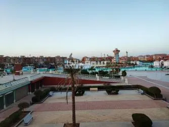 شاليه لقطة ١٠٠م مفروش كامل