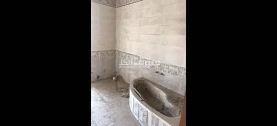 شقة للبيع بالنزهة الجديدة و السعر مفاجأة - 5