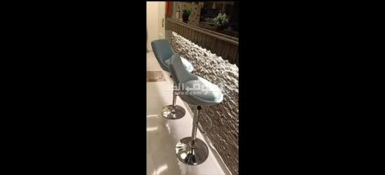 كرسي بار هيدروليك قطيفه