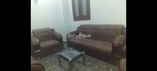 انترية مكتب جلد كنبة و 4 كراسي