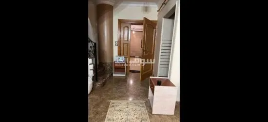 شقه للبيع في التجمع الخامس الثاني نمره من مجمع البنوك موقع مميز جدا - 6