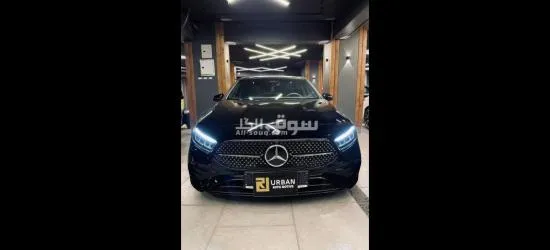 Mercedes A200 AMG Face lift 2023 Zero 1400cc 4 cylinder اسود فرش اسود استيراد