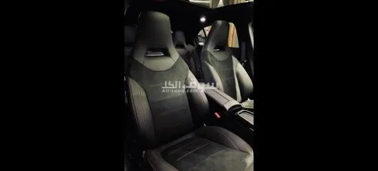 Mercedes A200 AMG Face lift 2023 Zero 1400cc 4 cylinder اسود فرش اسود استيراد - 3
