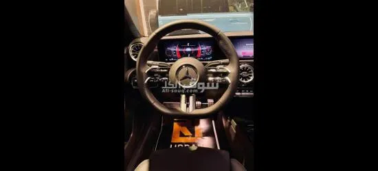 Mercedes A200 AMG Face lift 2023 Zero 1400cc 4 cylinder اسود فرش اسود استيراد - 4