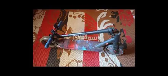 اسكوتر كهربائيّ