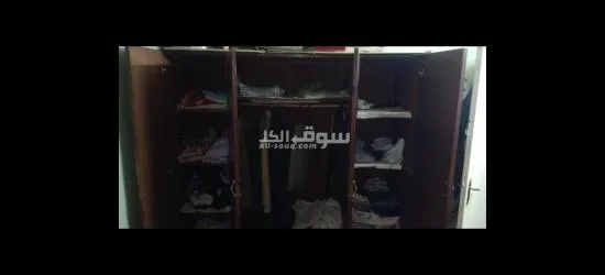 سرير خشب زان بالملل ومرتبتين قطن وتسريحه ودولاب للبيع - 5