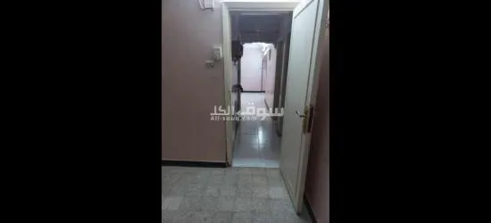 شقه للبيع بمنطقه راقيه جدا وبطل علي البحر والسعر مغري جدا - 5