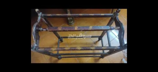 غرفة نوم كاملة مستعملة خشب تقيل بحالة جيدة للبيع - 3