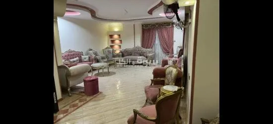 مدينة ٦ أكتوبر القرية السياحية الرابعة قرب جامعة مصر ومول العرب بحرية تطل على الحديقة العامة
