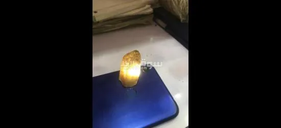 حجر كريم . خنجر ذهبي تحفه فنيه .خنجر بحراب جلد طبيعي .فاتحه واين تحفه - 1