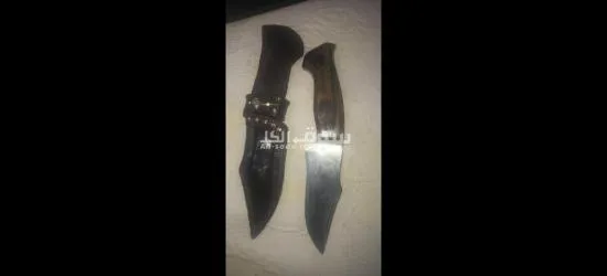 حجر كريم . خنجر ذهبي تحفه فنيه .خنجر بحراب جلد طبيعي .فاتحه واين تحفه - 4