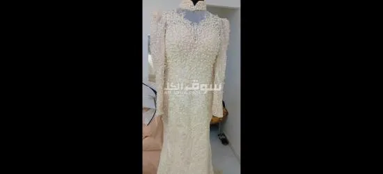 بيع فساتين زفاف وتفصيل السواريه والطرح