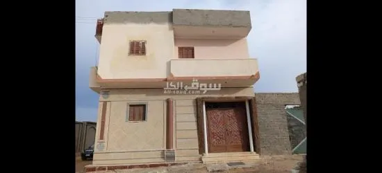 عالم الروم بعد مسجد النور بشارعين ( حى الصفوه)