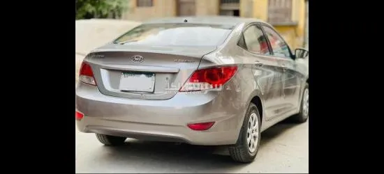 هيونداي ا****نت ار بي ٢٠١٣ - 3