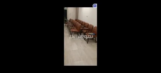 كراسى محاضرات بحالة ممتازة - 2