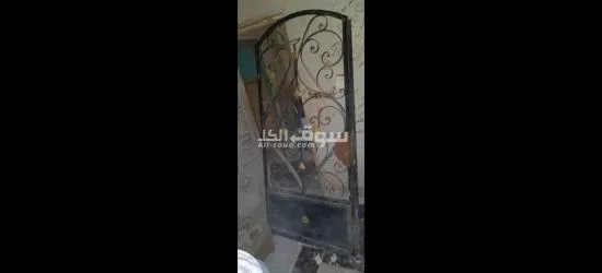 باب حديد
