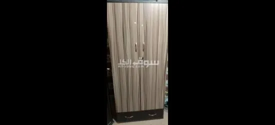 للبيع   دولاب لدواعي السفر بسعر لقطه