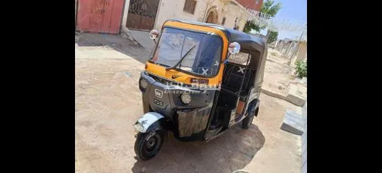 توكتوك بجاج هندي اصلي بحاله فوق ممتاز    bajaj  تكاتك توكتك تيك توك توك تكتك تك تك تكتوك tok tok tuk