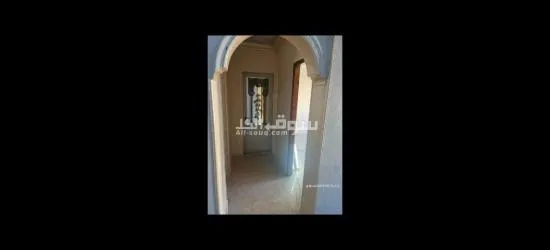 اللانش عند اداره الكهرباء عماره 13 - 3