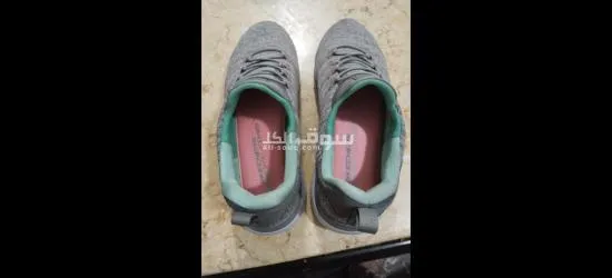 حذاء رياضي حريمى