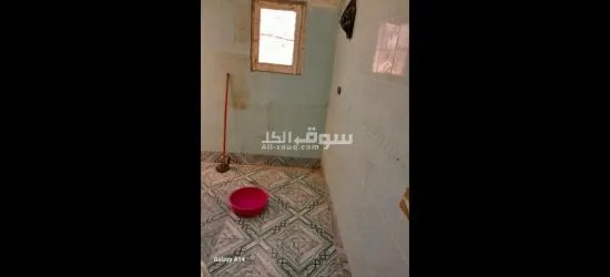 الشقه في اسكان مبارك العامريه على الشارع مباشره وعلى نصيتين - 4