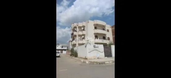 منزل للبيع مساحته الإجمالية 260 - 4