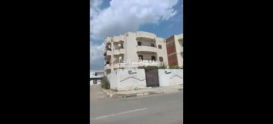 منزل للبيع مساحته الإجمالية 260 - 5