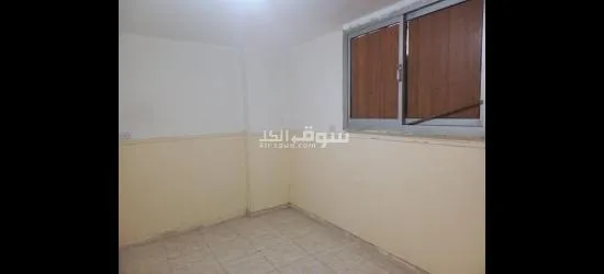 شقه للايجار مكتب دور ارضي شارع الطيران