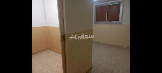 شقه للايجار مكتب دور ارضي شارع الطيران - 2