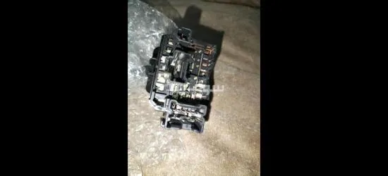 "نيسان صني"  ذراع الأنوار والإشارة نيسان صني جديد خليجي