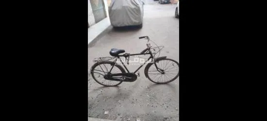 للبيع دراجه صيني (تحتاج إلى صيانه قليلة) دراجه سريعه و مريحه