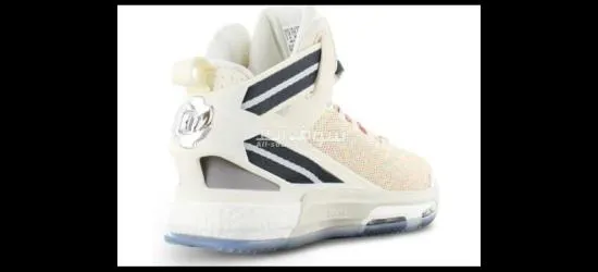 كوتشي رياضي