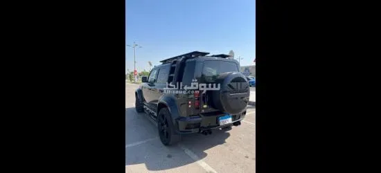 Land Rover Defender 110 الشكل الجديد – معدلة بالكامل .