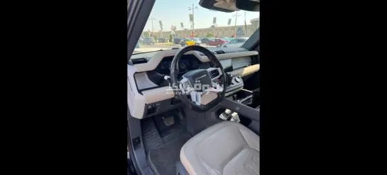 Land Rover Defender 110 الشكل الجديد – معدلة بالكامل . - 6