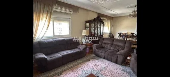غرفة معيشة Ashley عدد 6 مقاعد