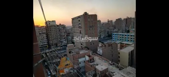 للبيع شقة ١١٠متر موقع متميز غير مجروحه نهائى خطوتين لمترو كلية الزراعه والكورنيش وجهه بحرى - 2