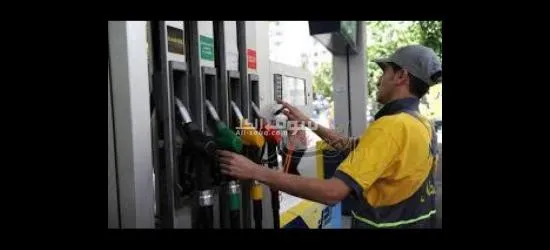 عامل بنزينه في مدينة المعادي بجوار موقف صقر قريش - 1