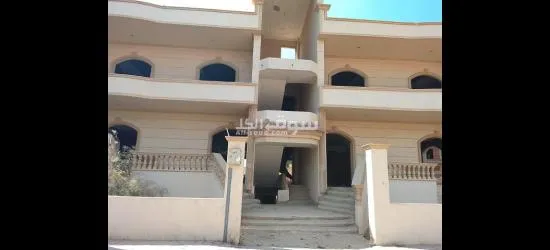 فرصة نادرة في قلب الحي الرابع – الشروق - 2