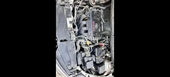 للبيع سيارة تويوتا ياريس ٢٠١٥ خليجي