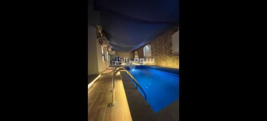 شقة بمواصفات فيلا لعشاق الخصوصيه والتميز - 4