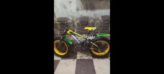 عاجله مقاس ٢٠سبب البيع اني في دور خامس وصعب علي ابني يطلعهاشغاله كله تمام علي سرعه وحده