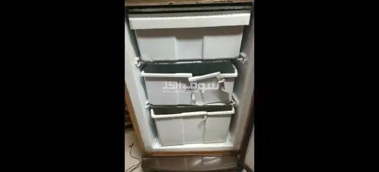 عندي ديب فريزر الاسكا ٣ درج ديفورست - 2