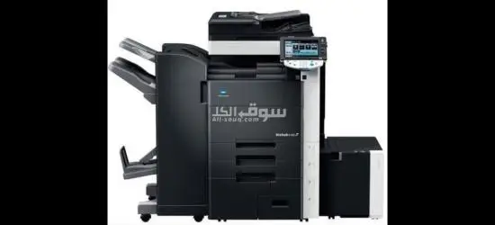 عمال إنتاج لمطبعة ورق